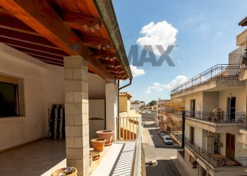 Balcone - Independent house via Damiano chiesa
 
27, Pozzallo - photo 57