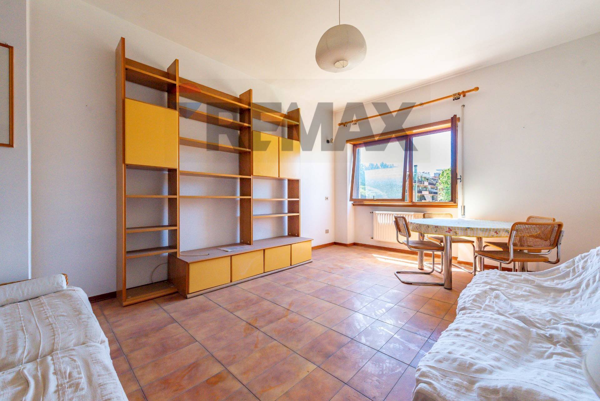 Sala da pranzo - Bilocale Via Isole Del Capoverde
316, Roma - foto 3