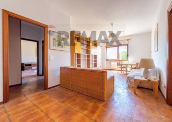 Soggiorno - Bilocale Via Isole  Del Capoverde
 
316, Roma - foto 2