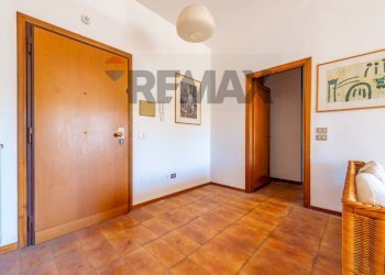 Hall / corridoio - Bilocale Via Isole  Del Capoverde
 
316, Roma - foto 6