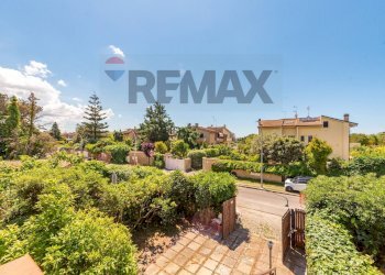 Edificio all\'aperto - Semi-detached house Via Stesicoro
69, Roma - photo 3