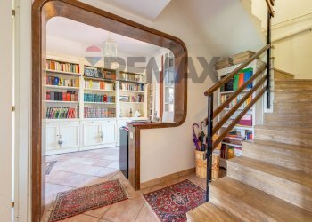 Scale - Semi-detached house Via Stesicoro
69, Roma - photo 6