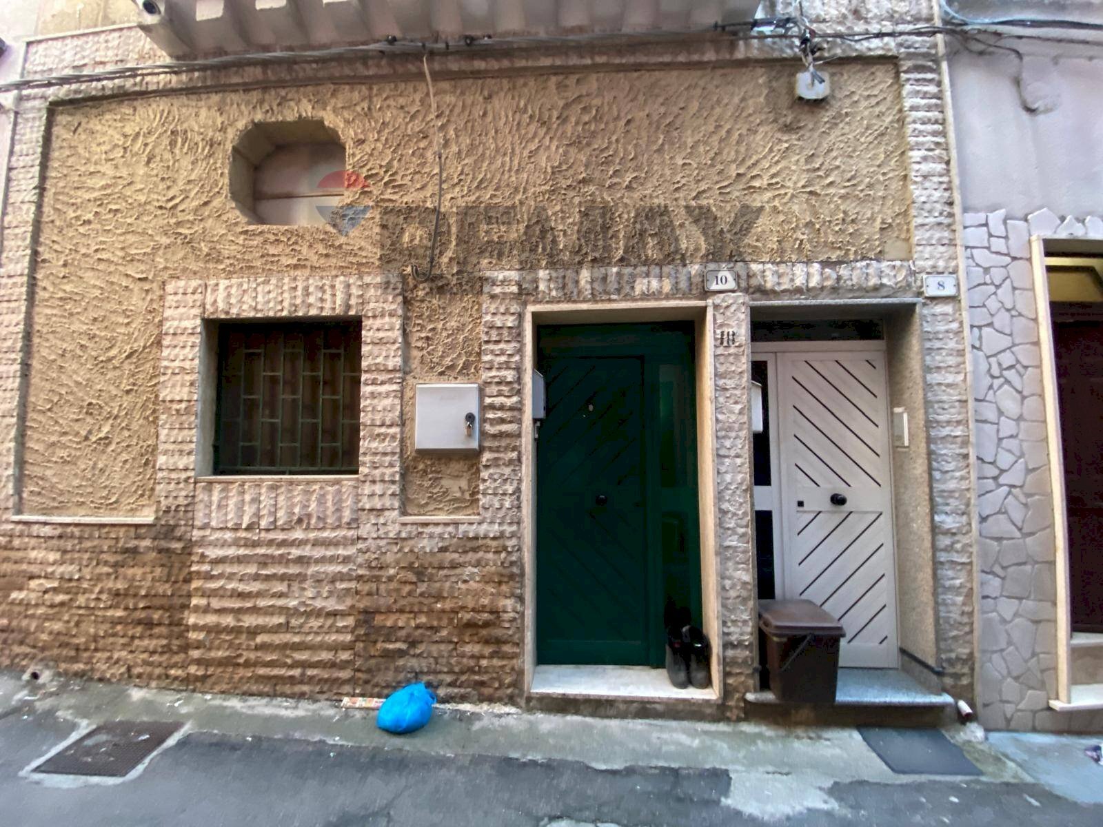 Casa all\'aperto - Quadrilocale Via San Francesco D'Assisi
 
10, Latiano - foto 1
