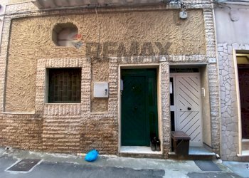 Casa all\'aperto - Quadrilocale Via San Francesco D'Assisi
 
10, Latiano - foto 1