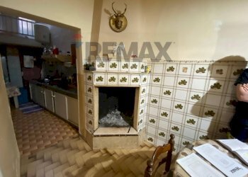 Cucina - Quadrilocale Via San Francesco D'Assisi
 
10, Latiano - foto 7