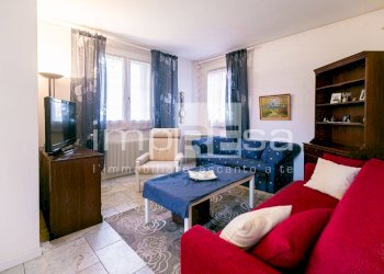 Foto 4 - Trilocale via cella
 
1, Chiarano - foto 4