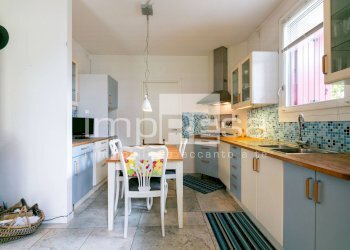 Foto 7 - Trilocale via cella
 
1, Chiarano - foto 7