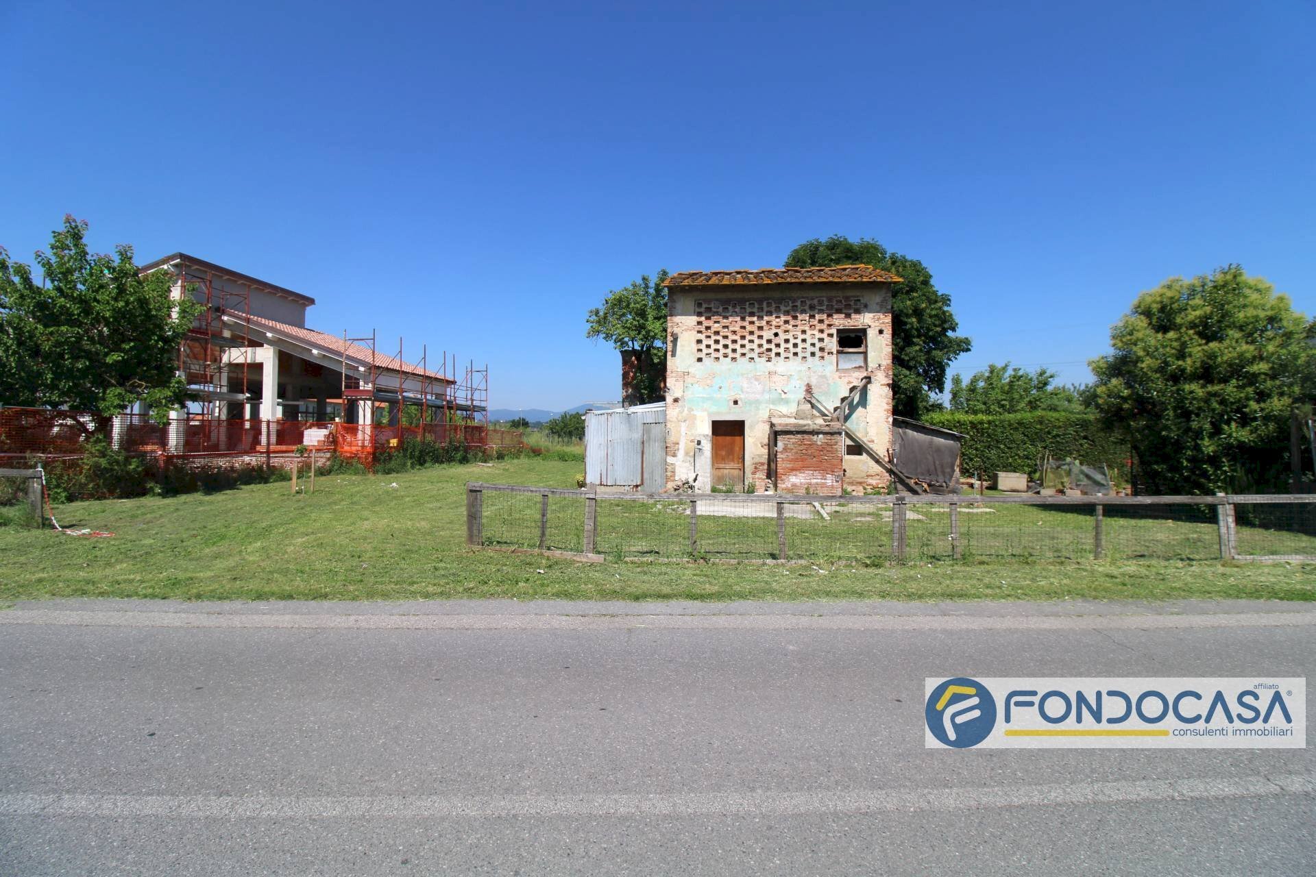 Foto 1 - Warehouse Via Fratelli Cervi, Castelfranco di Sotto - photo 1