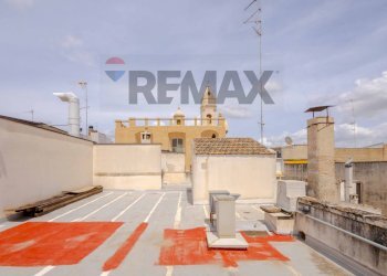 Terrazza - Stabile - Palazzo Piazza Dei Martiri del 1799
 
42, Acquaviva delle Fonti - foto 34