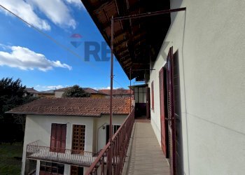 Balcone - Two-room apartment Via Monte Rosa
 
18 B, Invorio - photo 4