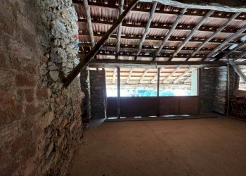 Stanza vuota - Two-room apartment Via Monte Rosa
 
18 B, Invorio - photo 15