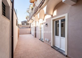 Foto 2 - Three-room apartment Via Paolo Vasta
53, Acireale - photo 2