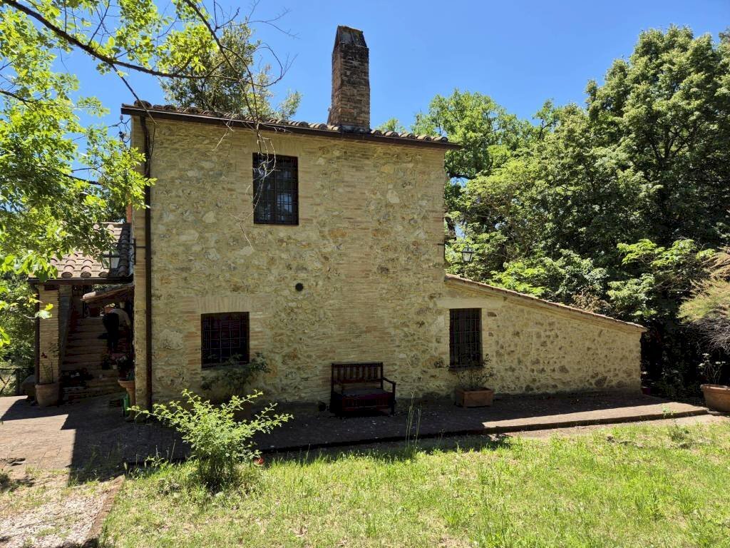 Facciata - Rustic Frazione San Polo, Calvi dell'Umbria - photo 1