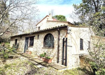 Facciata - Rustic SP6, Calvi dell'Umbria - photo 3
