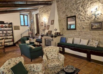 Salone - Rustic Frazione San Polo, Calvi dell'Umbria - photo 12
