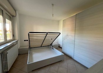 Camera da letto - Two-room apartment vicolo Sorga, 3/A, Borgomanero - photo 5