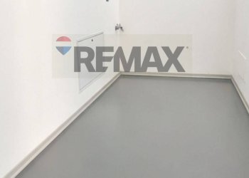Dettagli - Commercial Premises Via Guglielmo Marconi
37, Cles - photo 10