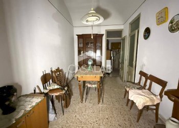 Foto 5 - Bilocale Via Vittorio Emanuele Orlando
 
36-38, Carini - foto 5