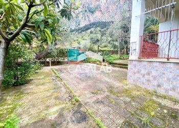 Foto 4 - Villa Via Don Luigi Sturzo
 
197, Carini - foto 3