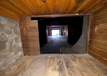 Interno palazzo - Casa indipendente via Scorsuro, 155, Poggio Renatico - foto 18