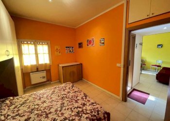 Camera da letto - Bilocale viale dei Pini, Ravenna (zona Porto Corsini) - foto 15