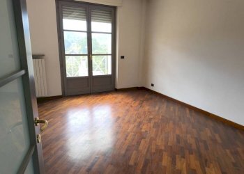 Camera da letto - Attico via della Rosa Bianca, Mondovì - foto 6