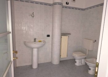 Bagno - Attico via della Rosa Bianca, Mondovì - foto 9