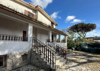 Facciata - Villa via Venere, 36, Anzio - photo 1