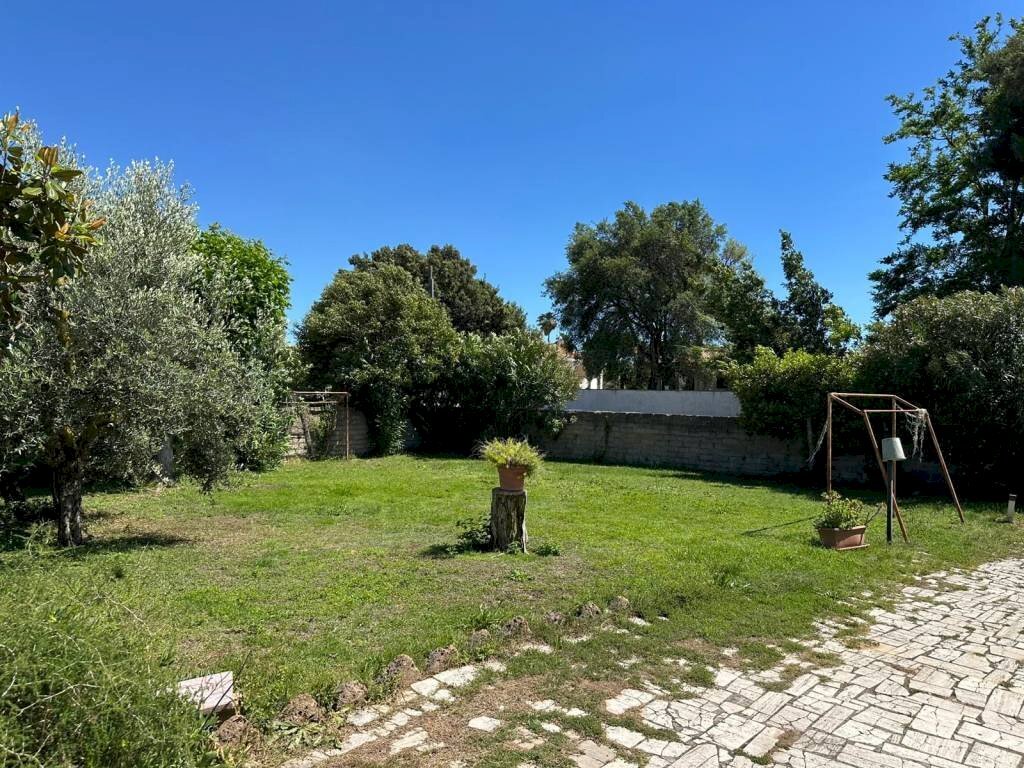 Giardino - Villa via del Melograno, 51, Anzio - photo 3