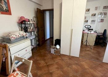 Camera da letto - Villa via del Melograno, 51, Anzio - photo 18