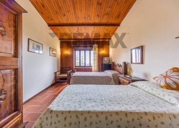 Camera / camera da letto - Rustic via Penna Fredda
 
8, Albano Laziale - photo 24
