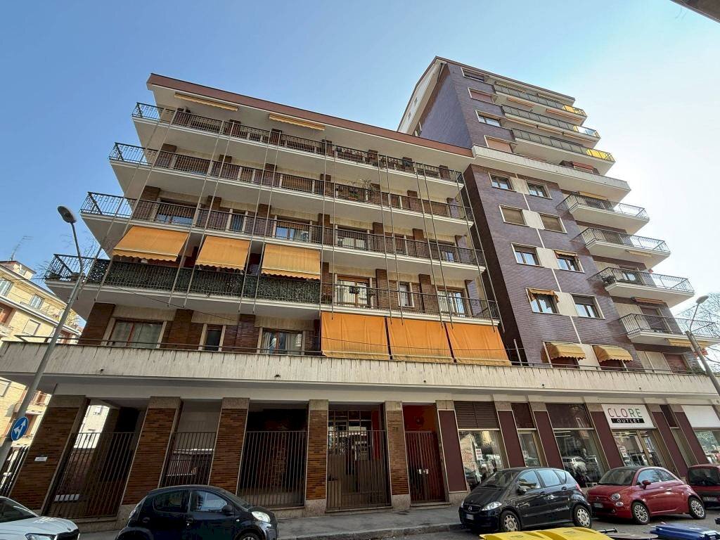 Facciata - Attico via Lesegno, 79, Torino (zona Santa Rita) - foto 1