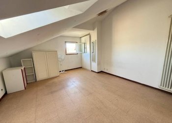 Camera da letto - Attic via Lesegno, 79, Torino (neighborhood Santa Rita) - photo 11