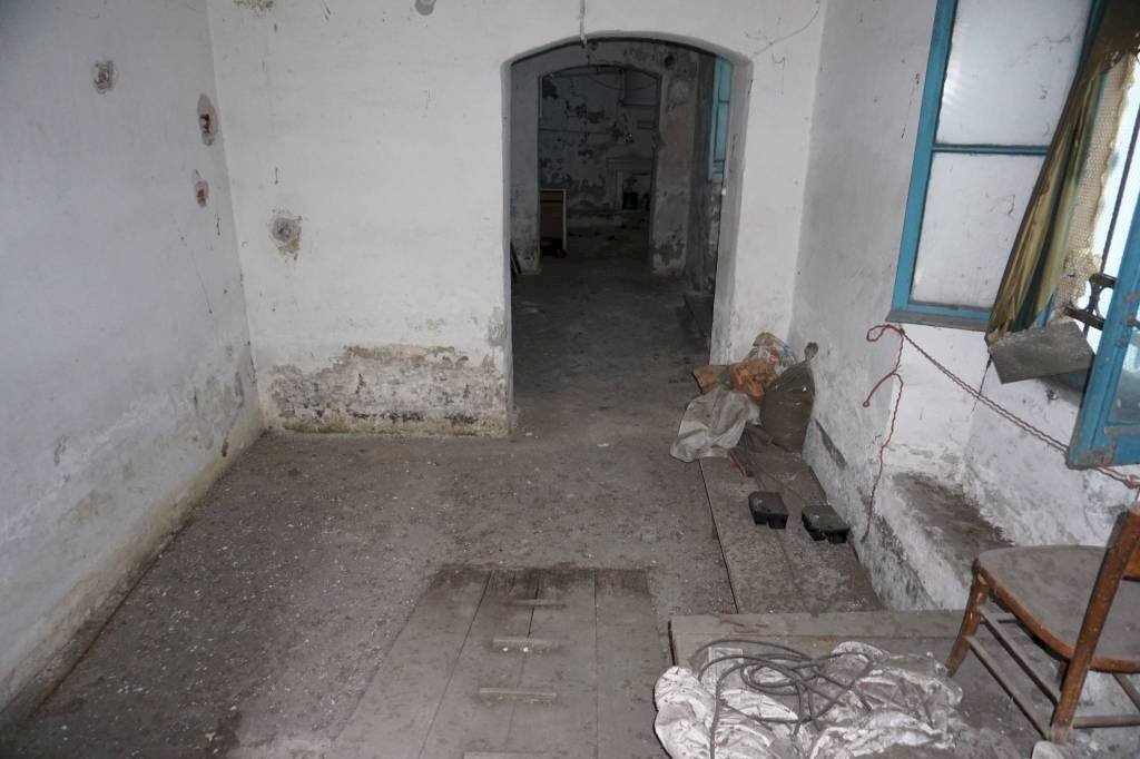 Magazzino - Magazzino via Massimo d'Azeglio, 13r, Genova (zona Sampierdarena) - foto 2