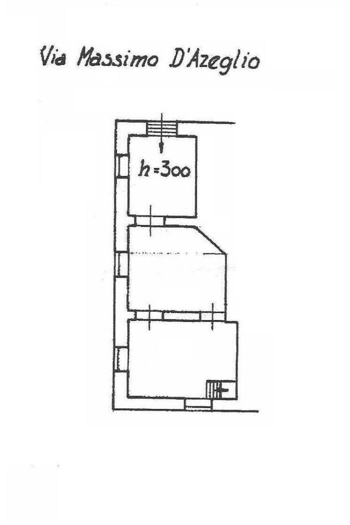 Magazzino via Massimo d'Azeglio, 13r, Genova (zona Sampierdarena) - planimetria 1