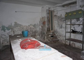Magazzino - Magazzino via Massimo d'Azeglio, 13r, Genova (zona Sampierdarena) - foto 5