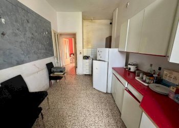 Cucina - Trilocale via Ciamarella, 23, Torino (zona Borgo Vittoria) - foto 16