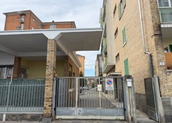 Zona - Trilocale piazza Fabio Filzi, 13, Torino (zona Nizza Millefonti) - foto 2