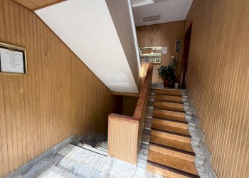 Interno palazzo - Trilocale piazza Fabio Filzi, 13, Torino (zona Nizza Millefonti) - foto 5