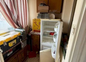 Veranda - Trilocale piazza Fabio Filzi, 13, Torino (zona Nizza Millefonti) - foto 7
