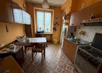Cucina - Trilocale piazza Fabio Filzi, 13, Torino (zona Nizza Millefonti) - foto 9