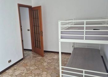 Camera da letto - Three-room apartment via Giancarlo Sismondi, 53, Milano - photo 8