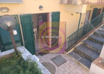 Cortile interno - Appartamento strada Provinciale Bivio Boni Cavo, Rio - foto 2