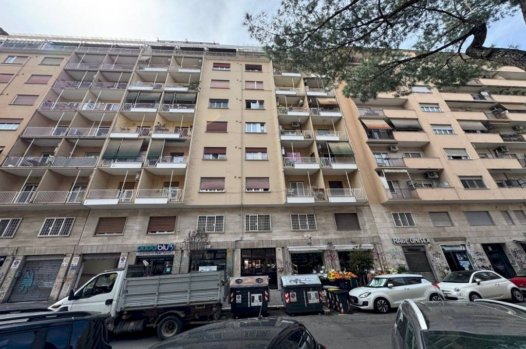 Facciata - Appartamento via Gabriello Chiabrera, Roma - foto 1