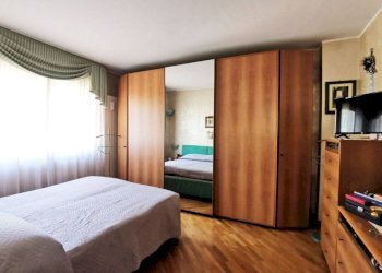 Camera da letto - Quadrilocale via Saorgio, 96, Torino (zona Borgo Vittoria) - foto 24