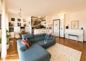 Salone - Appartamento viale Italia, 94, La Spezia - foto 4