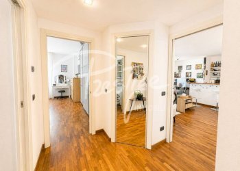 Disimpegno - Appartamento viale Italia, 94, La Spezia - foto 6