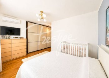 Camera da letto - Appartamento viale Italia, 94, La Spezia - foto 8