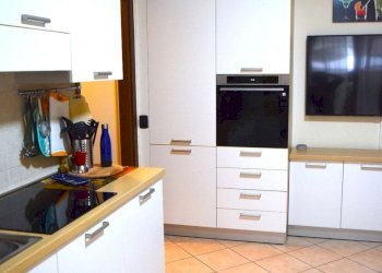 cucina - Appartamento Solferino, Casorate Sempione - foto 9
