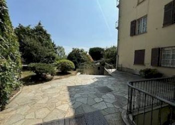 Cortile interno - Apartment via Amedeo Avogadro di Quaregna, 26, Biella - photo 8